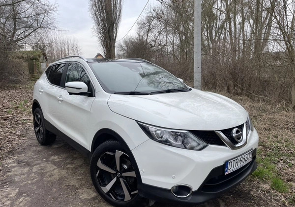 Nissan Qashqai cena 55500 przebieg: 112000, rok produkcji 2013 z Wrocław małe 137